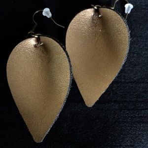 Joanna Gaines Style Genuine Leather Earrings